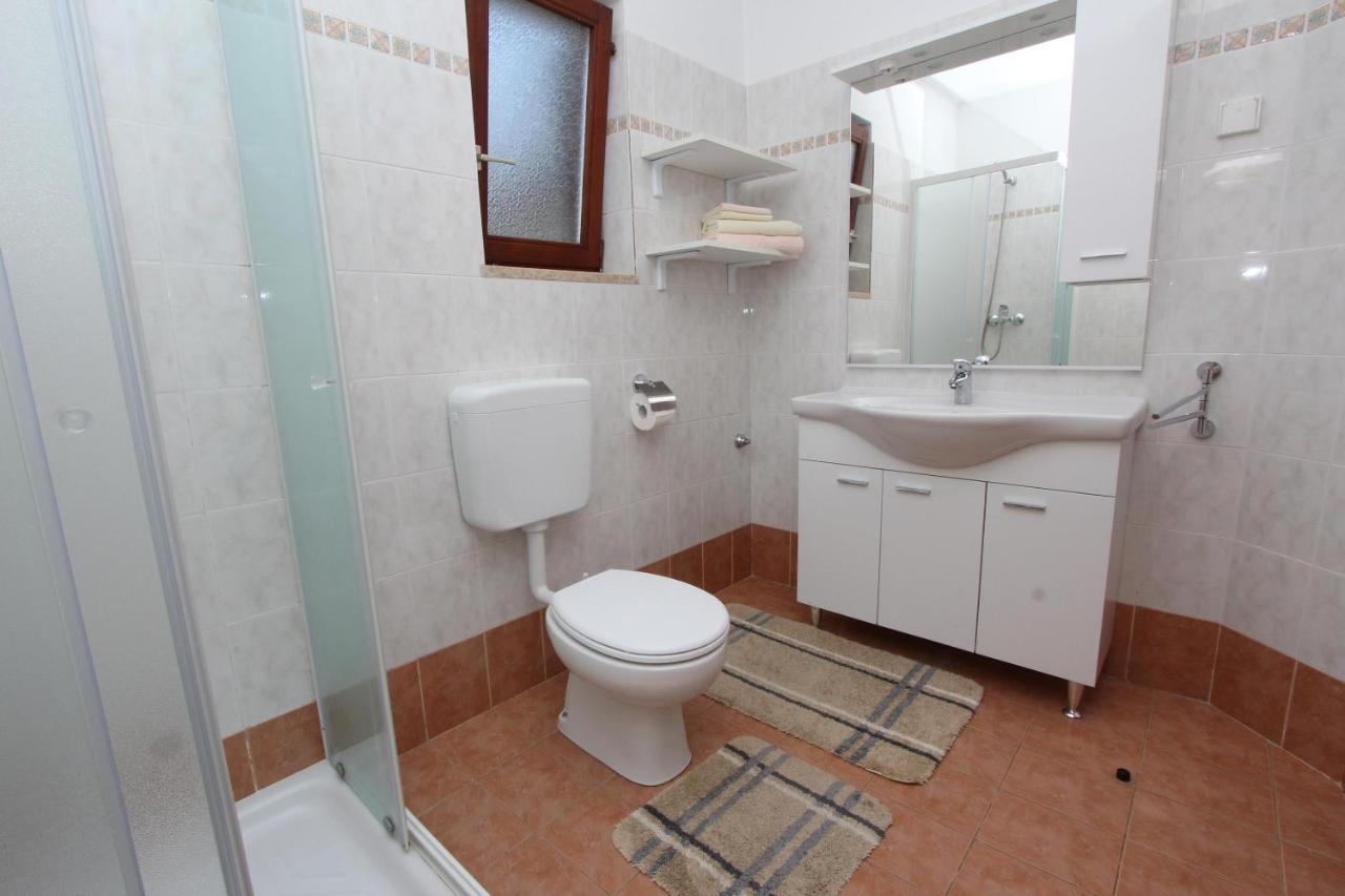 Apartments Mirela Ровинь Экстерьер фото